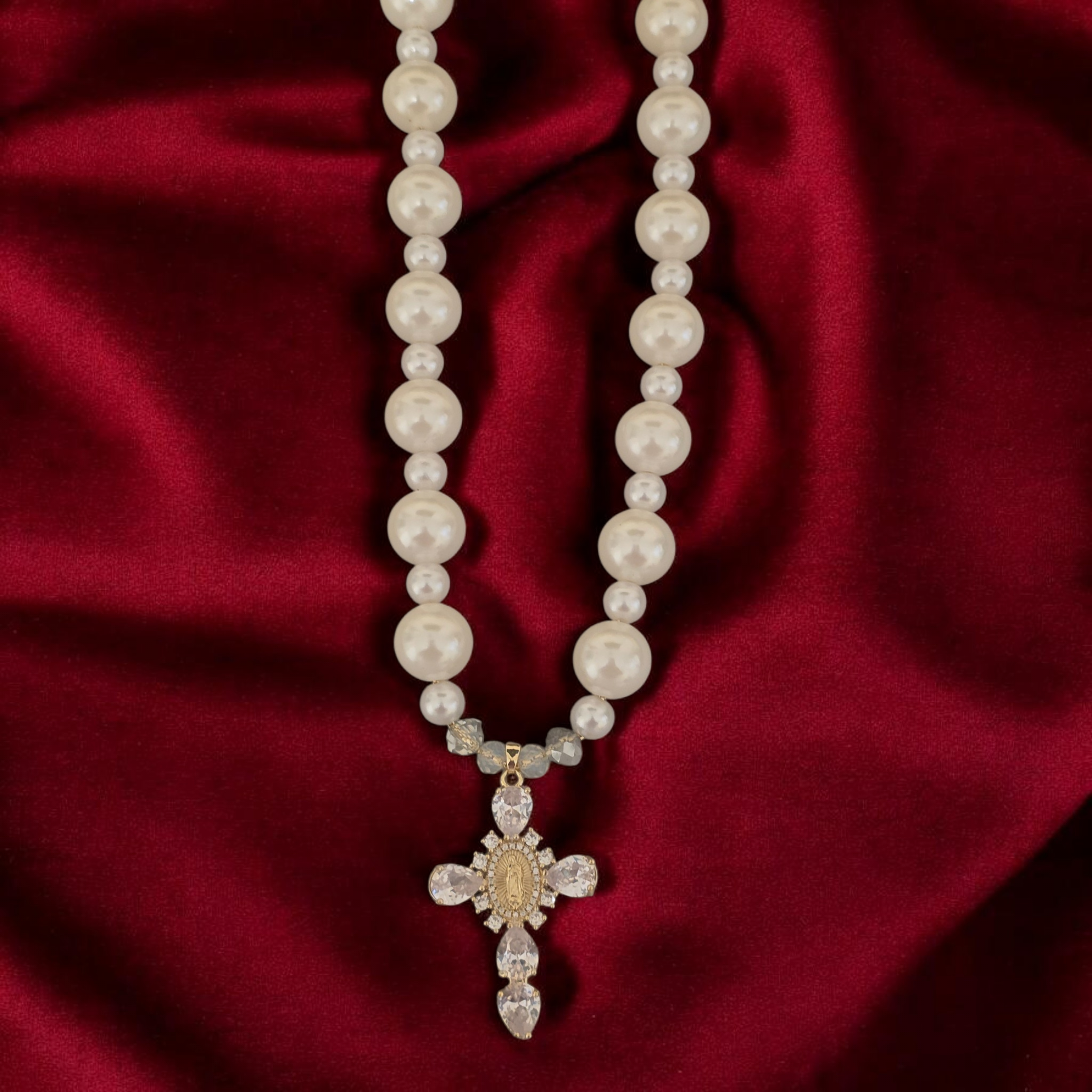 HANDCRAFTED PEARL NECKLACE WITH CRYSTAL CROSS