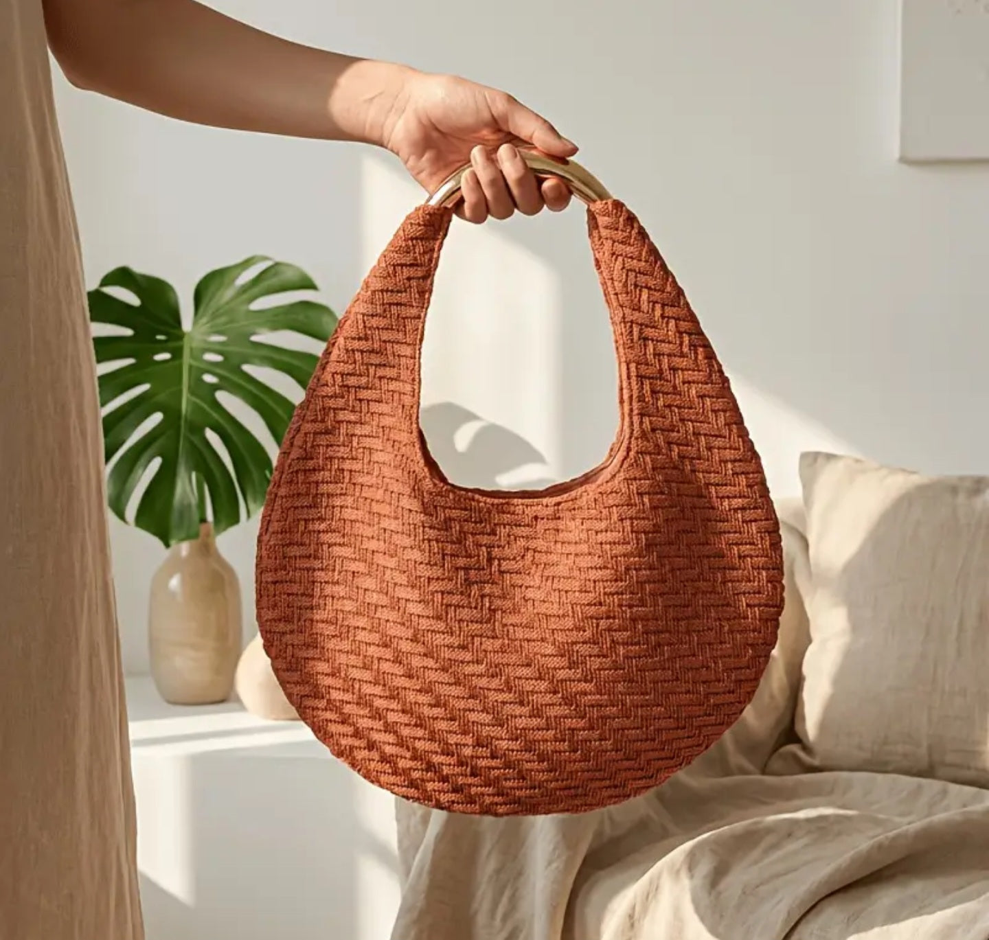 Knitted Shoulder Strap Bag